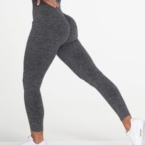 NVGTN scrunch seamless leggings